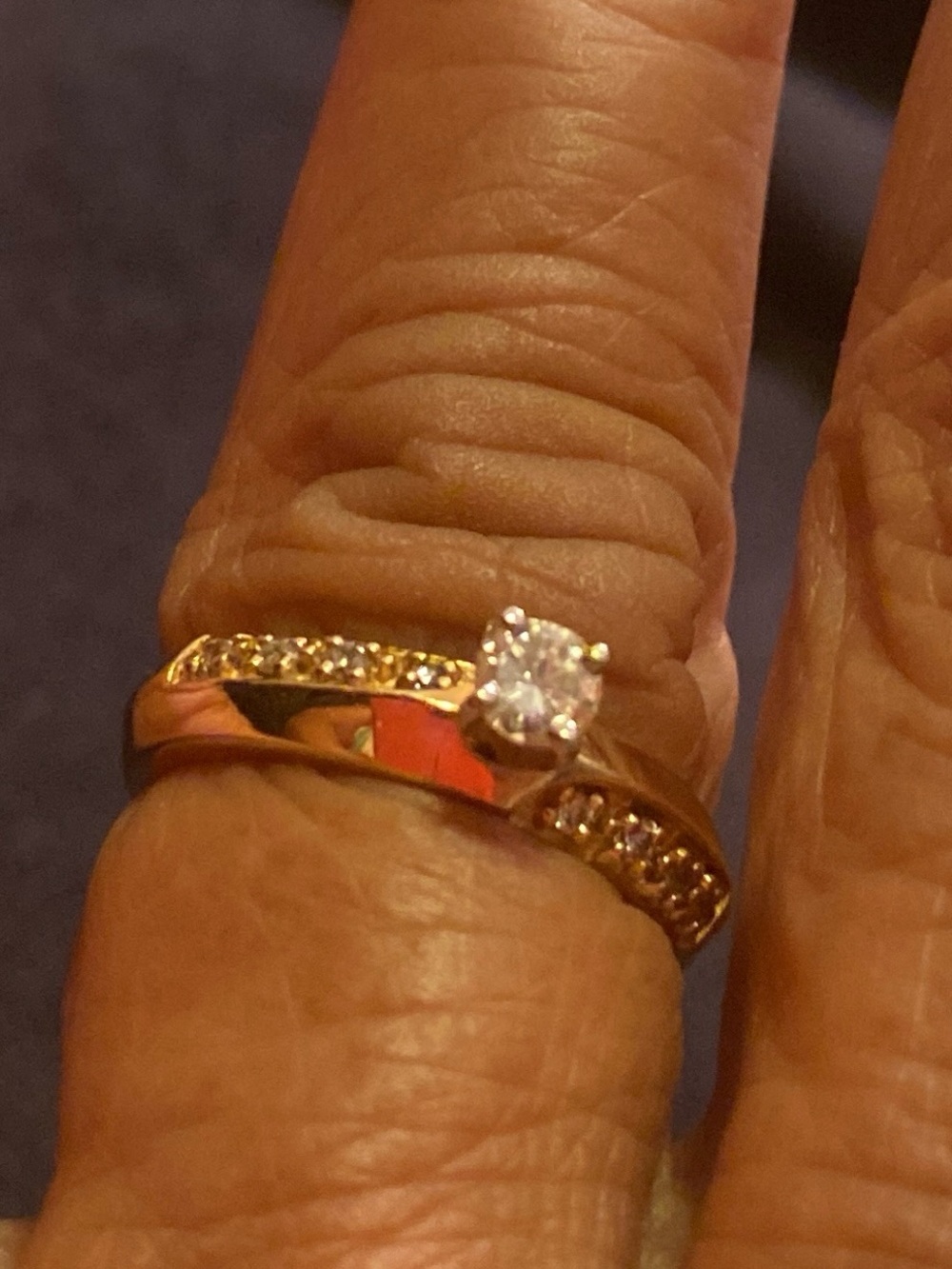 14k Gold and genuine Diamonds Ring